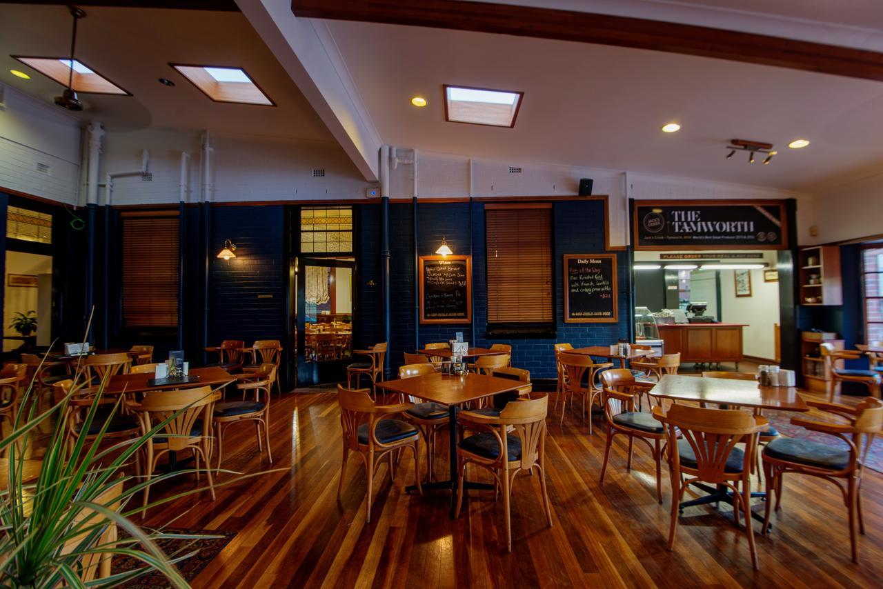 The Tamworth Hotel Exterior photo